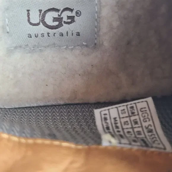 Ugg Mens Boots Black Lace Up Bicycle Toe #5552 Waterproof Vibram Size 13